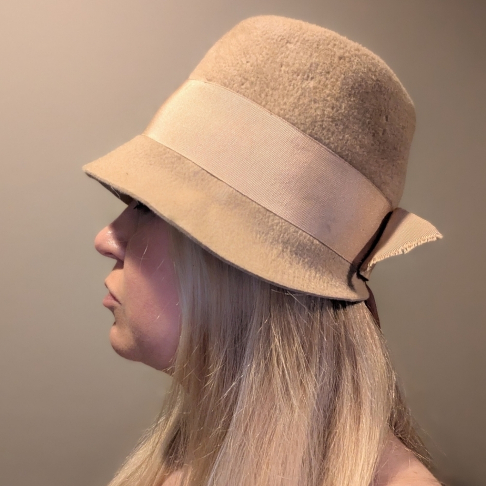Vintage Cream Hat
